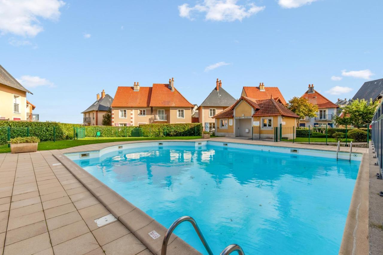 Residence Pierre & Vacances Port Guillaume Див-сюр-Мер Экстерьер фото