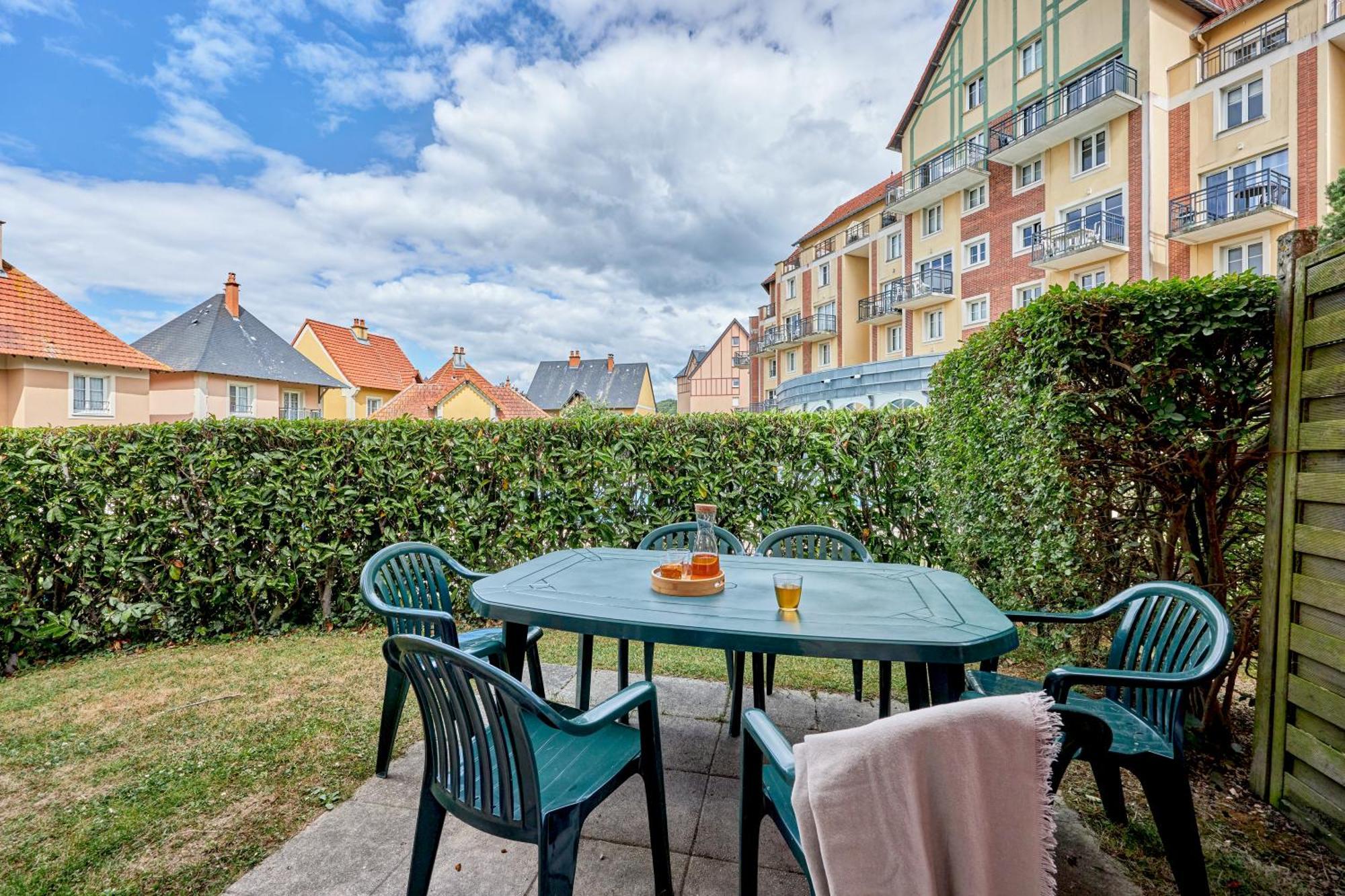 Residence Pierre & Vacances Port Guillaume Див-сюр-Мер Экстерьер фото